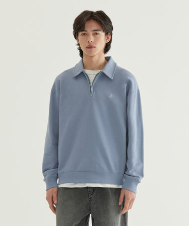 SIGNATURE SYMBOL COLLAR HALF ZIP-UP SWEATSHIRT
